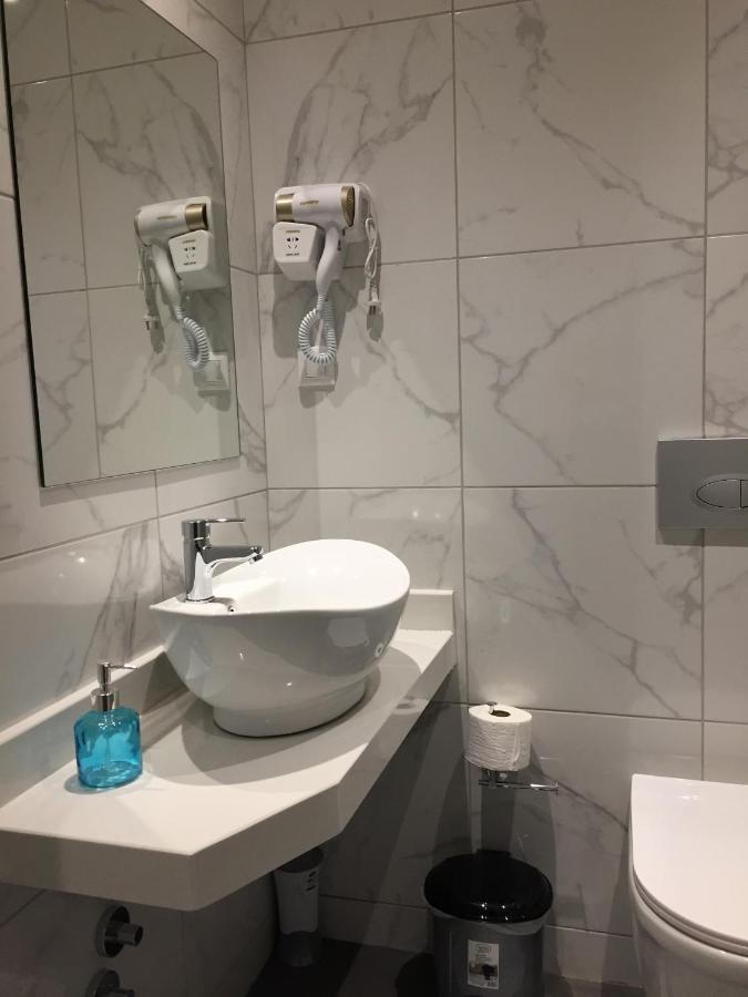 City Pearl Hotel خيرسونِسوس المظهر الخارجي الصورة